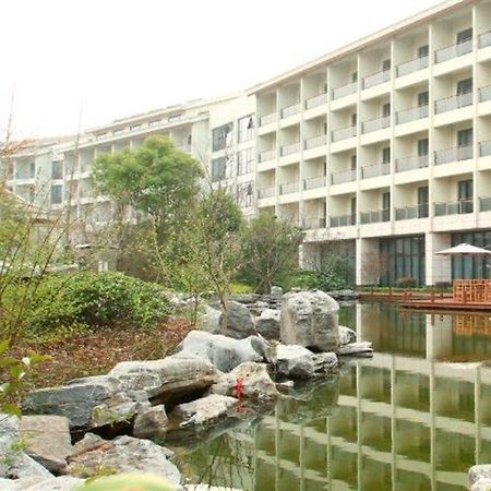 Taoyuan Shuixiang Hotel Chongming Екстер'єр фото